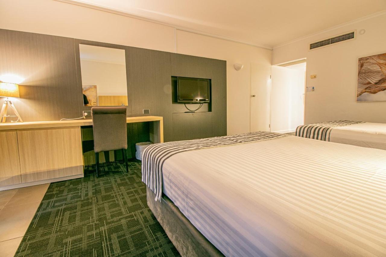 Absolute Beachfront Opal Cove Resort Korora Εξωτερικό φωτογραφία